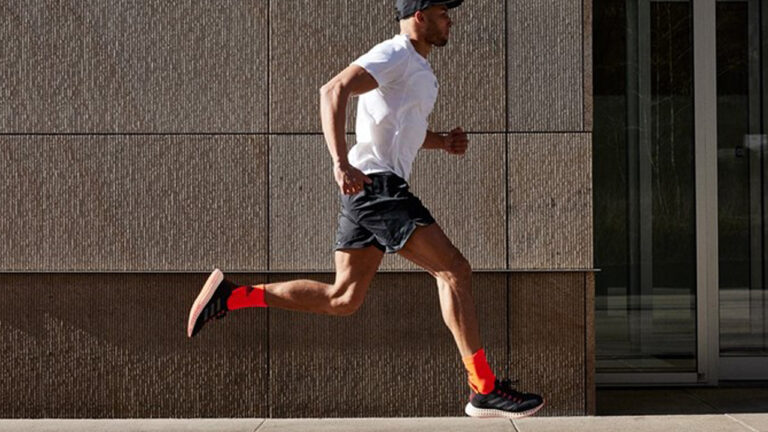 Adidas, 3D yazıcı ile ‘hileli’ koşu ayakkabısı üretti