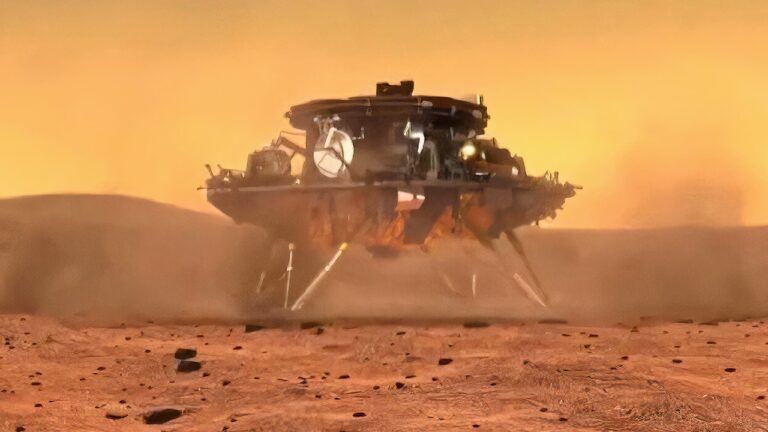 Çin’in Mars keşif aracı gezegene indi