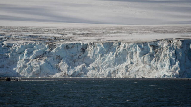 Dünyanın en büyük buzdağı Antarktika’dan koptu