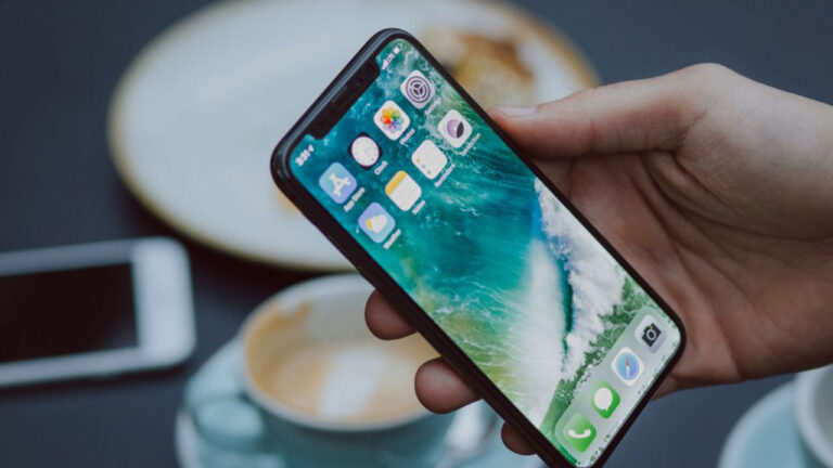 iPhone tedarikçisinden çip krizi açıklaması