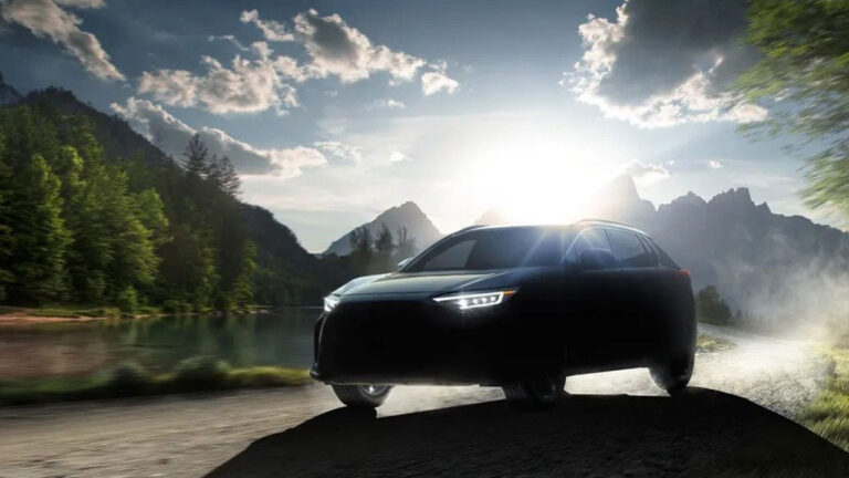 Subaru ilk elektrikli otomobilini tanıttı