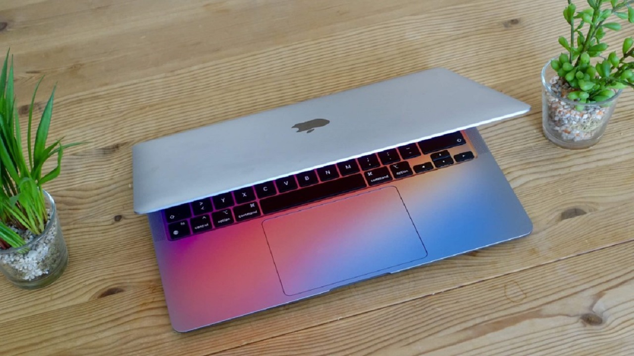 Yeni MacBook Air’in tasarımı ve renkleri sızdırıldı
