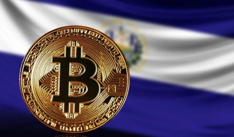 Dünyada ilk: Bitcoin resmi para birimi oldu