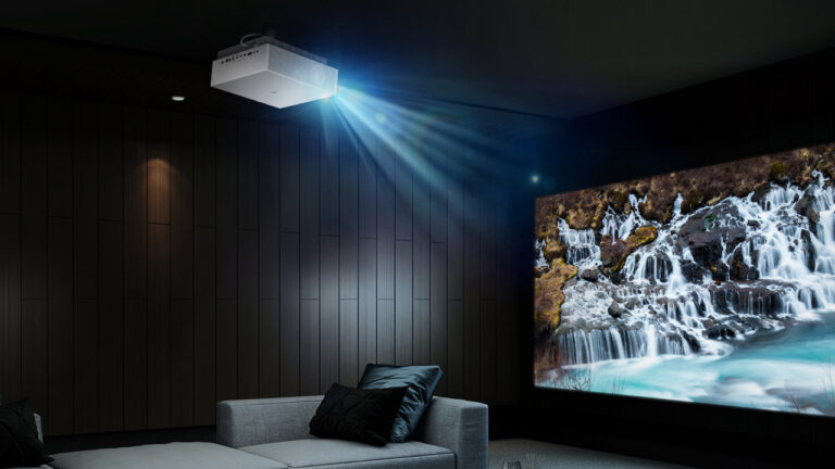 Sinema keyfini salonunuza taşıyacak projeksiyon cihazları