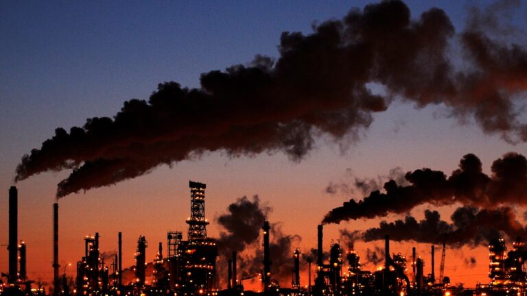 Fosil yakıtlar her yıl milyonlarca insanı öldürüyor