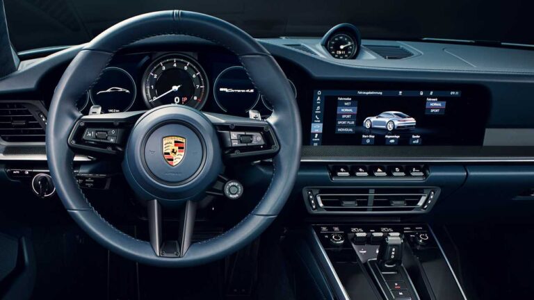 Porsche’tan sürüş deneyimini artıracak yeni müzik sistemi