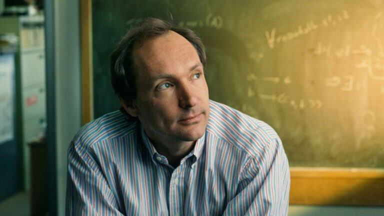 İnternetin yaratıcısı da NFT dünyasına katıldı