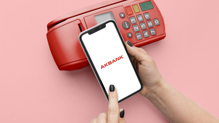 Akbank, sosyal medyadaki iddialarla ilgili açıklama yaptı