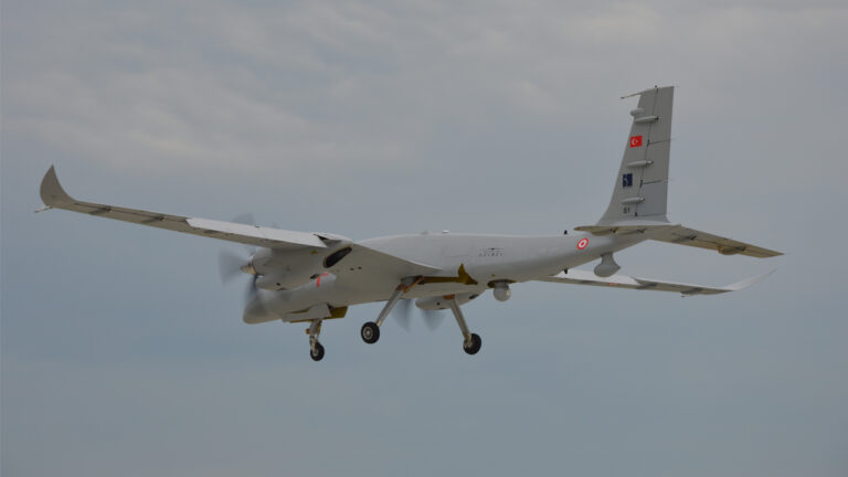 AKINCI TİHA, Türk havacılık tarihinin irtifa rekorunu kırdı