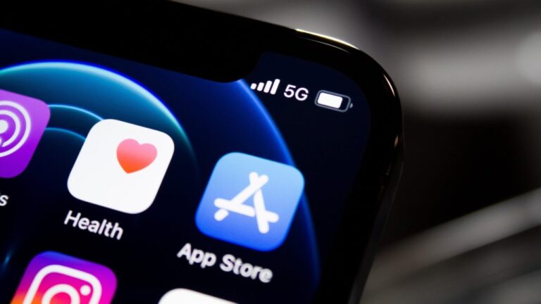 Aşı karşıtı uygulamaya Apple’dan engel!