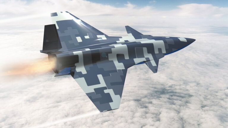 Baykar, Muharip İnsansız Uçak Sistemi’nden ilk görüntüleri paylaştı!