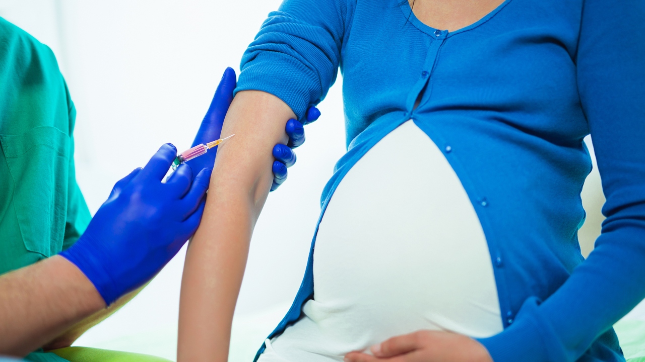 Covid-19 aşıları hamile kadınlar için güvenli mi?
