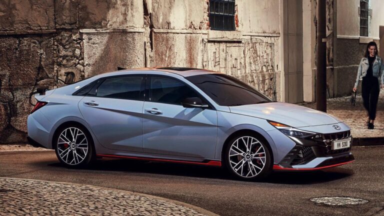 Hyundai’nin sportif modeli Elantra N tanıtıldı!