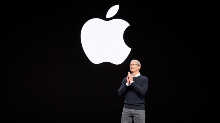 Apple CEO’su Tim Cook ne kadar prim alıyor?