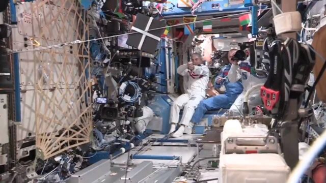 Astronotlardan esprili etkinlik: Uzay Olimpiyatları