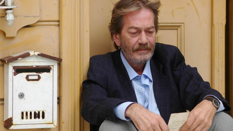 Ferhan Şensoy hayatını kaybetti, sosyal medya yasa boğuldu!