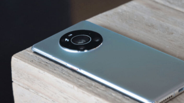 Huawei Mate 50 netleşiyor: Ekran belli oldu