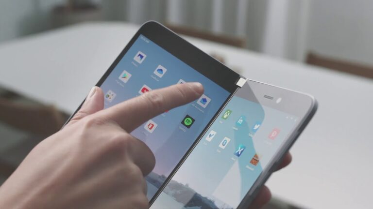 Çift ekranlı Microsoft Surface Duo 2 hakkında yeni sızıntılar çıktı