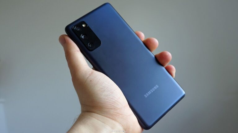 Galaxy S21 FE, ‘kazara’ ortaya çıktı