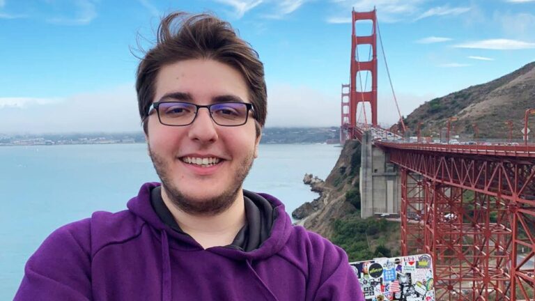 Ünlü Twitch yayıncısı kaza geçirdi: İşte son durumu!