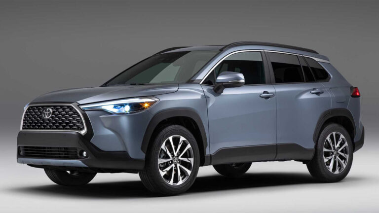 2022 Toyota Corolla Cross fiyatları belli oldu!