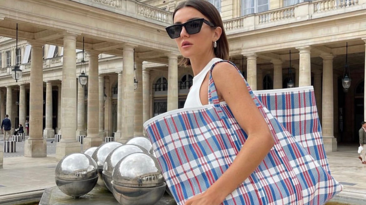 Balenciaga çanta sosyal medyada gündem oldu