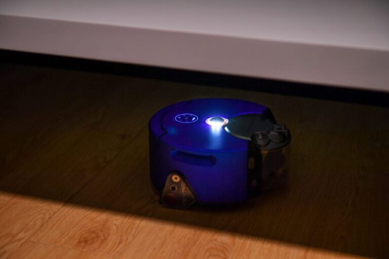 Dyson, yenilikçi robot süpürge patenti ile gündemde