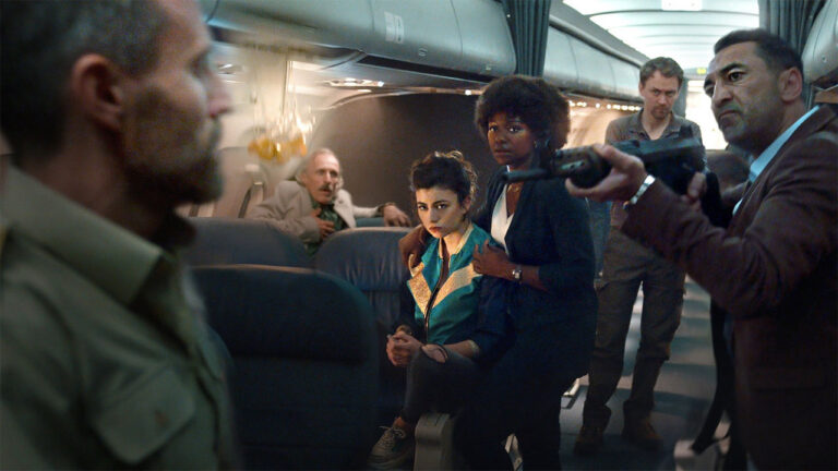 Into the Night’ın 2. sezonunda izleyicileri neler bekliyor?