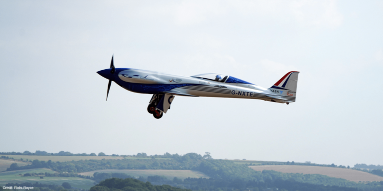 Rolls-Royce, tamamen elektrikli uçağı ile önemli bir aşama kaydetti
