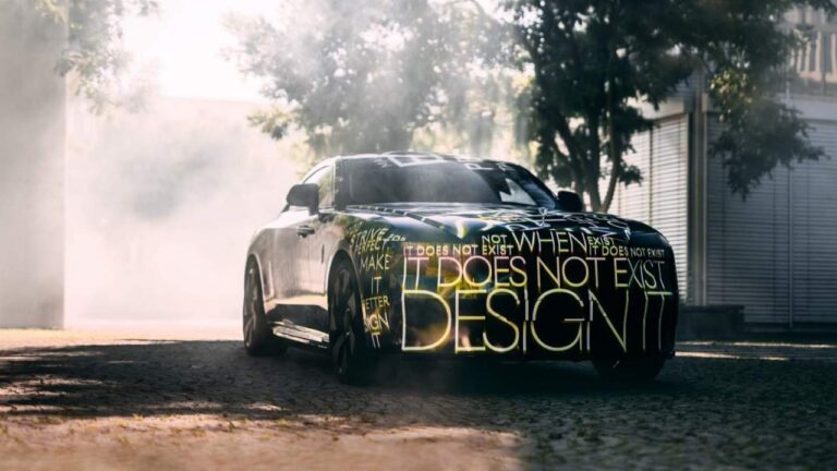 Rolls-Royce’un ilk elektrikli otomobili Spectre geliyor!