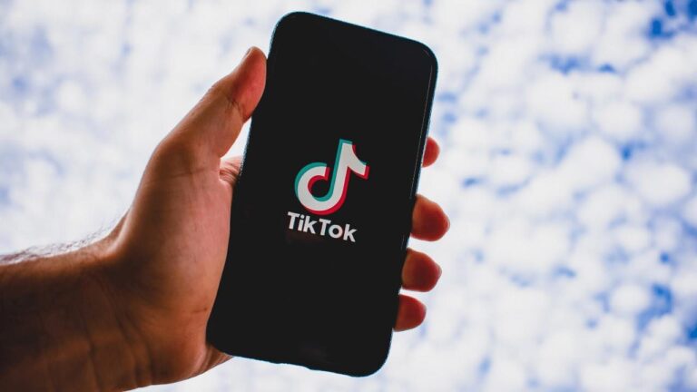 TikTok, aylık kullanıcı sayısı ile yeni bir rekor kırdı!