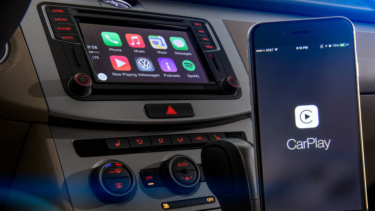 Apple CarPlay