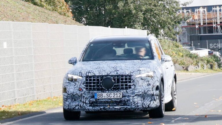 2023 Mercedes-AMG GLC 63 tüm ihtişamıyla görüntülendi