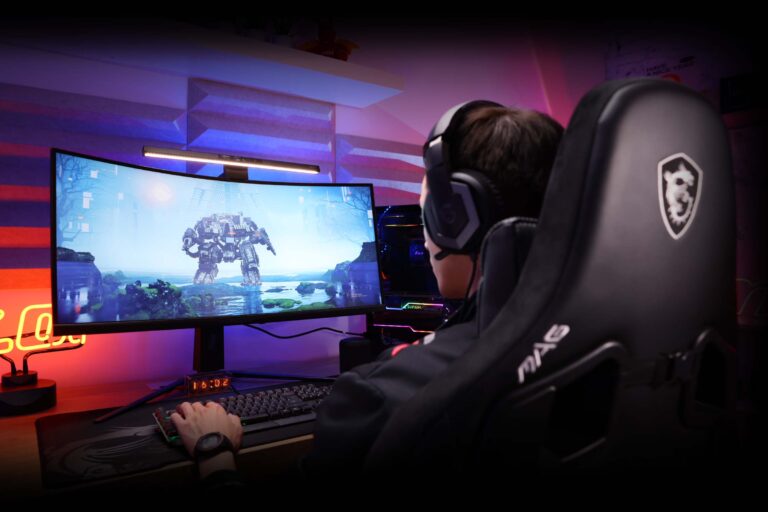 1000R kavisli monitöre neden geçmelisiniz? İşte yanıtı