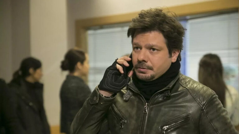 Arka Sokaklar’ın Ali’si sevenlerini yasa boğdu, Twitter sallandı!