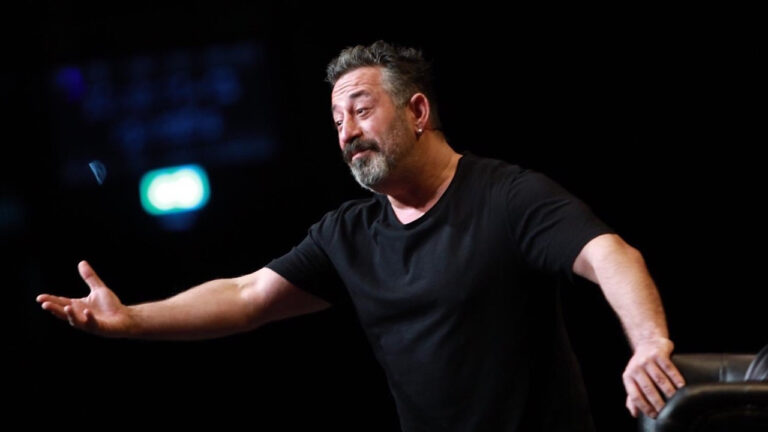 Cem Yılmaz, NFT koleksiyonundan ne kadar kazandı?