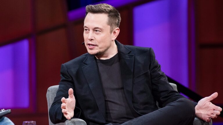Elon Musk, yeniden dünyanın en zengin insanı oldu!