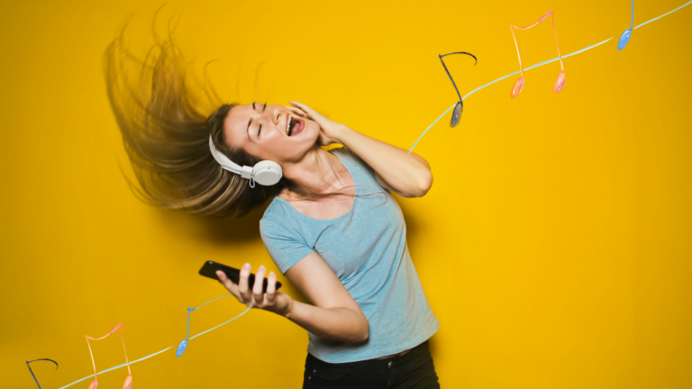 Bedava müzik dinleme uygulamaları (2021)