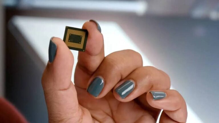 Pixel 6 ailesinin AI destekli Tensor işlemcisi ve özellikleri