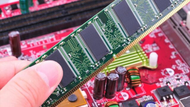 Samsung, 14nm DDR5 DRAM modülünü tanıttı