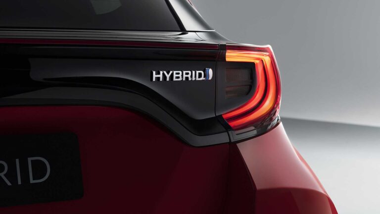 Yeni Toyota Yaris fiyat listesi