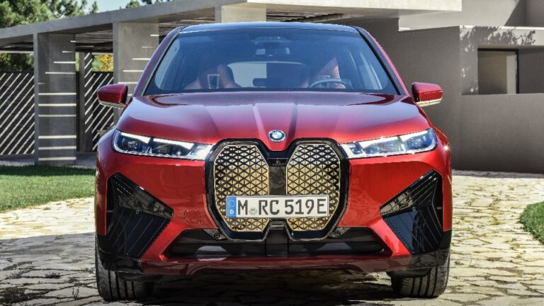 BMW, toplamda 1 milyon elektrikli araç üretmeyi başardı!