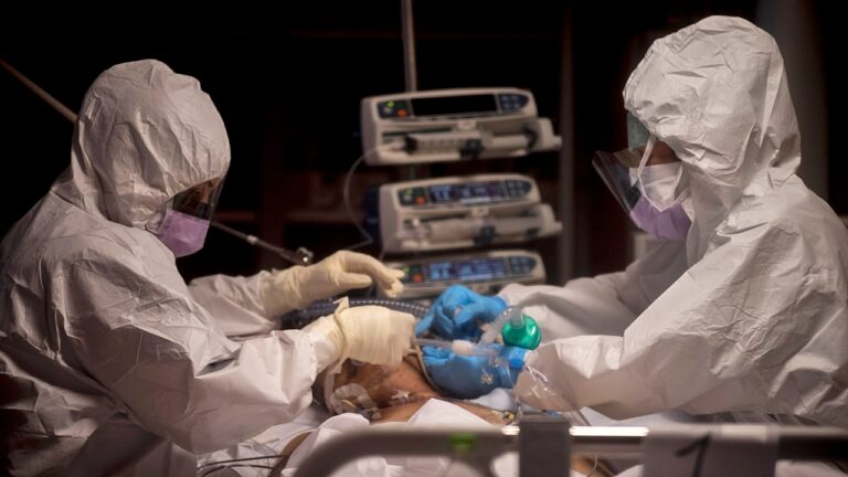 İlk COVID-19 hastası bulundu!