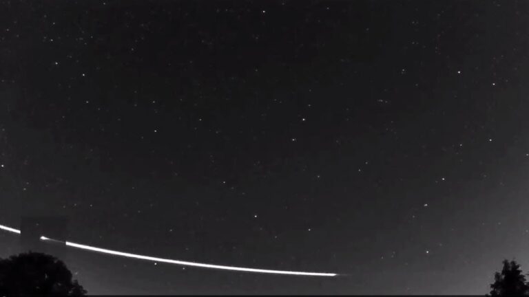 Nadir rastlanan Earthgrazer ateş topu görüldü!