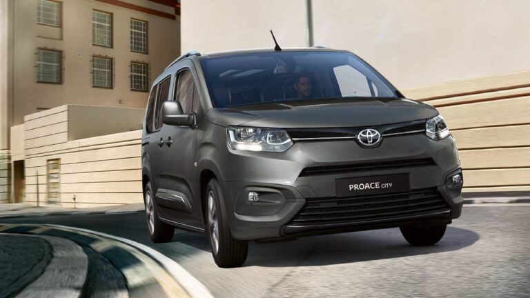 Yeni Toyota Proace City fiyat listesi