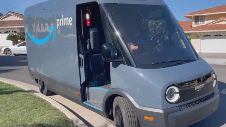 Amazon’dan teslimat görevlisine isyan ettiren uyarı!