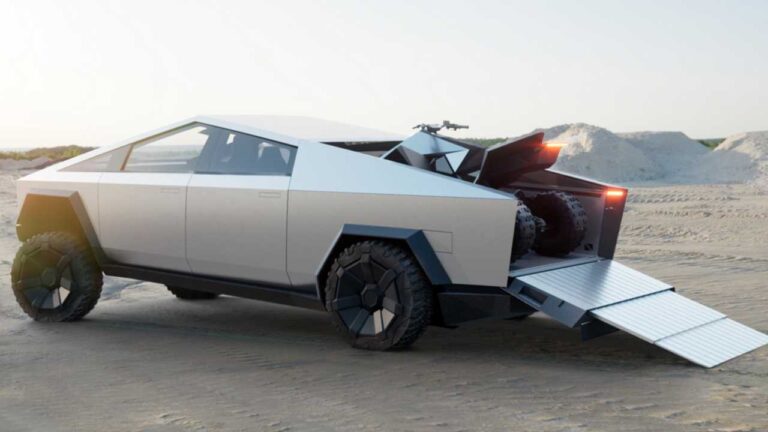 Elon Musk, Cybertruck’ın özelliklerini detaylandırdı!