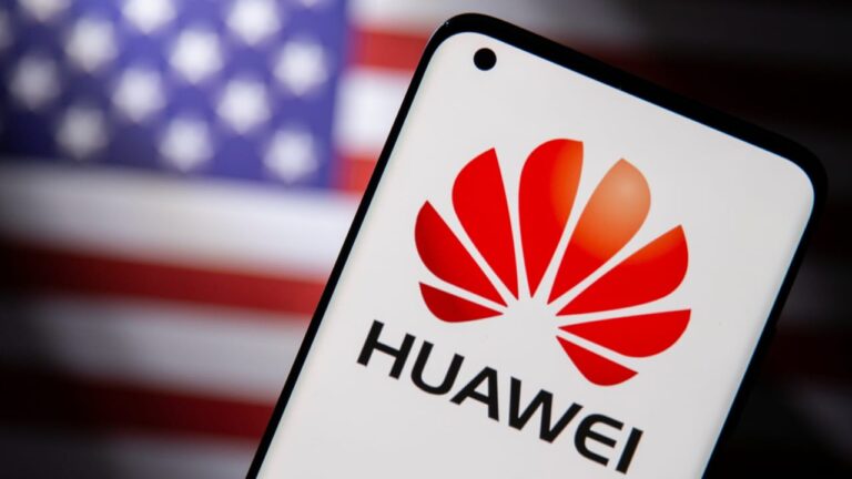 Huawei gelirleri, ABD yaptırımlarından nasibini aldı!