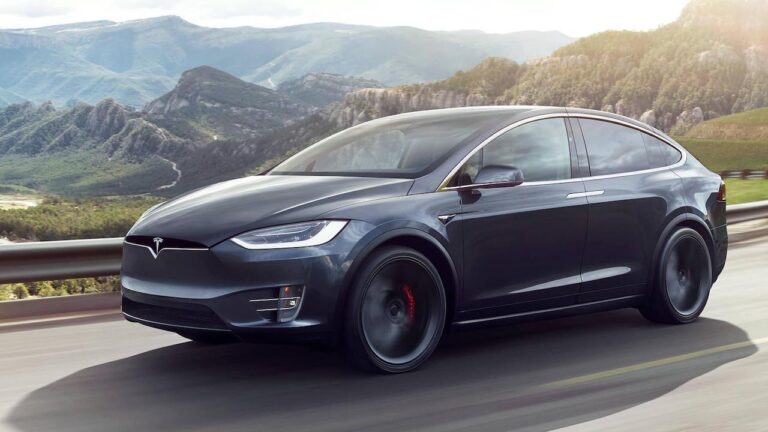 Tesla Model Y, AMD ile performansını arşa çıkardı