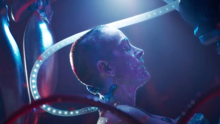 The Matrix Resurrections’tan yeni video geldi!